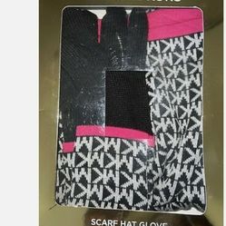 Michael Kors Ladies 3-piece Winter Scarf Gloves And Beanie Set 