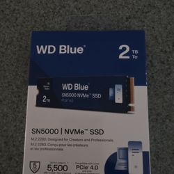 Western Digital 2TB WD Blue SN5000 NVMe SSD, PCIe Gen 4.0 Internal Solid State Drive