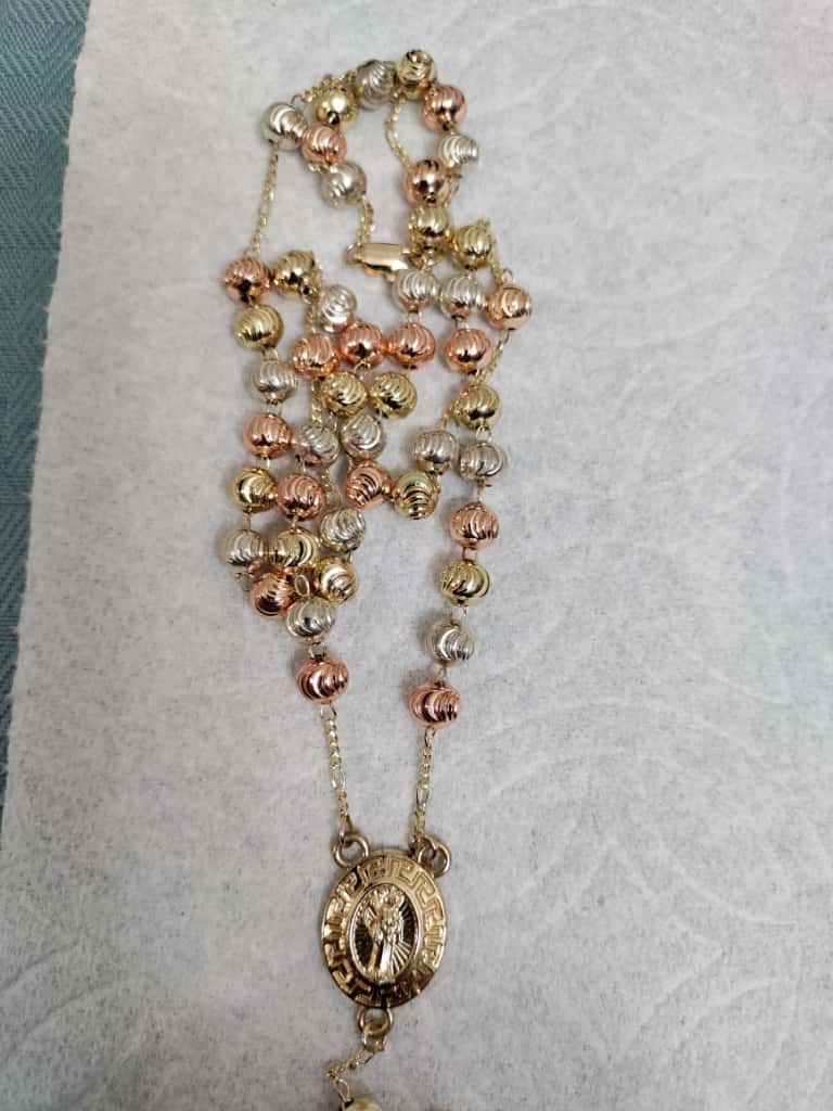 Rosario Santa Muerte En Oro Laminado