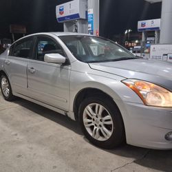 2011 Nissan Altima