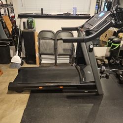 Nordic Track Treadmill 