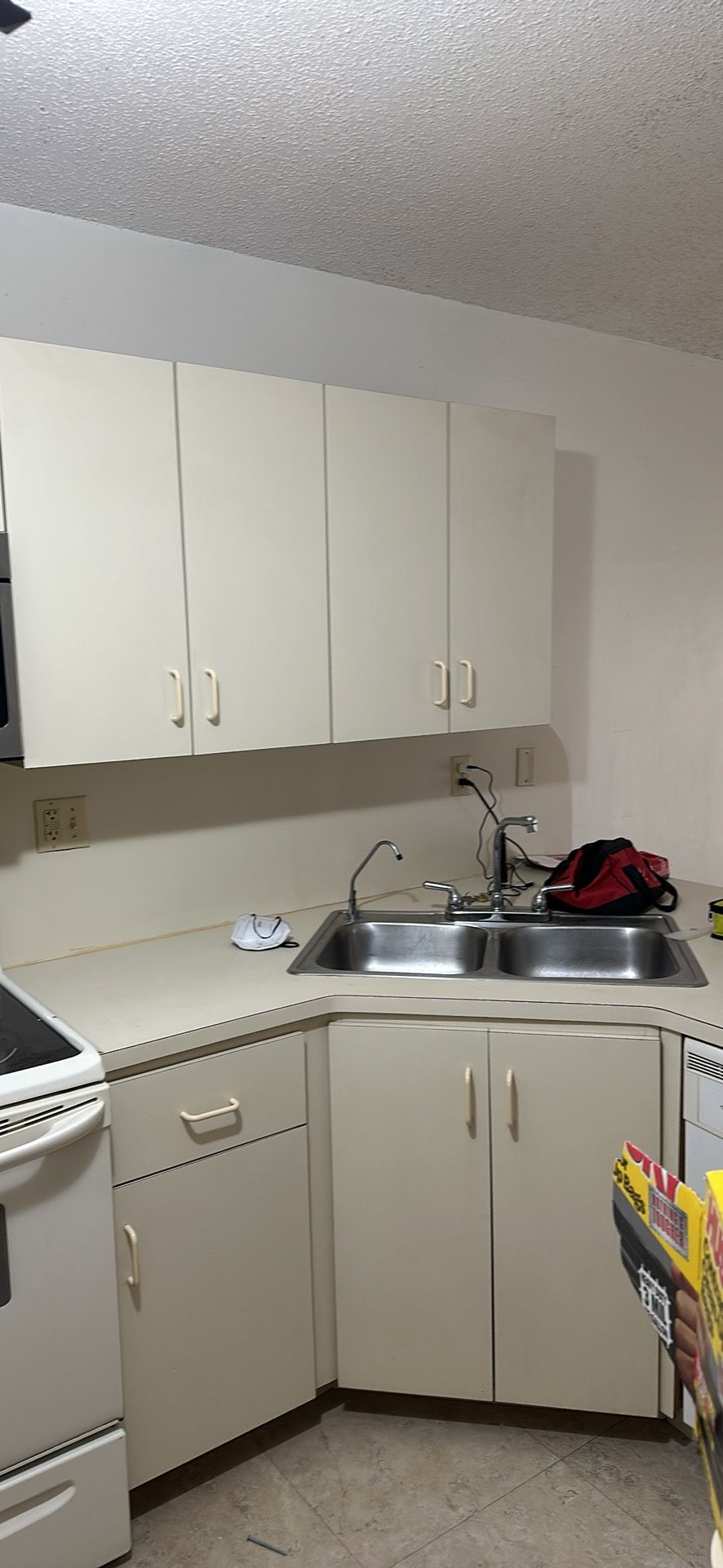 Kitchen For Pick Up for Sale in Hialeah Gardens, FL OfferUp