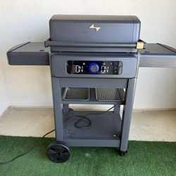 Current Model G Dual Zone Grill And BBQ, Smart Electric Outdoor Grill with 200°F to 700°F Range for Searing & Roasting, Digital Precision
