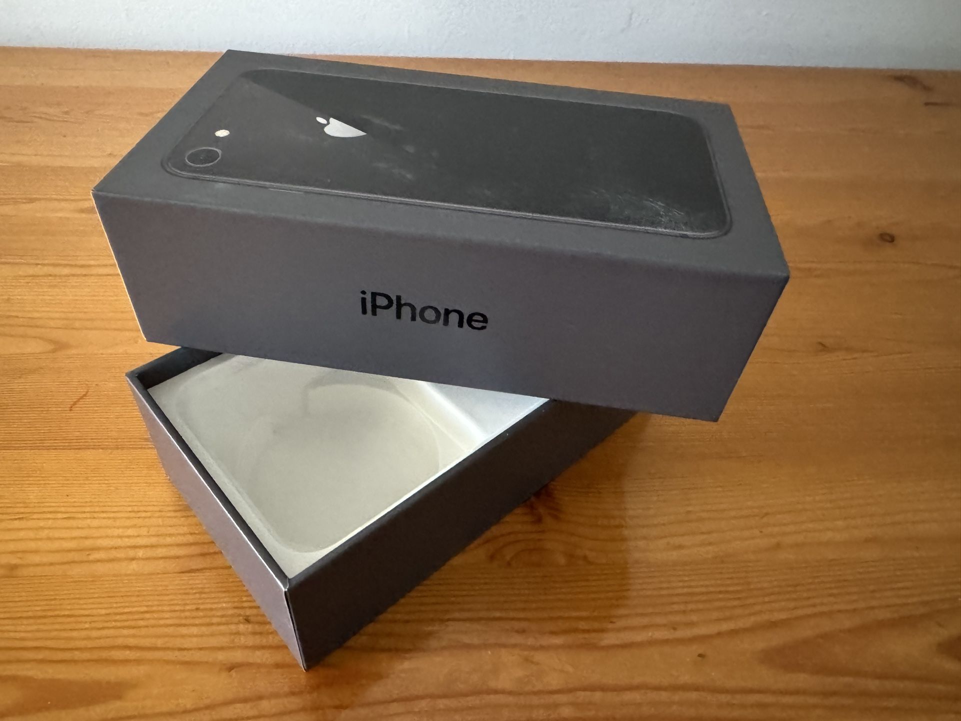 iPhone 8 Orginal Box