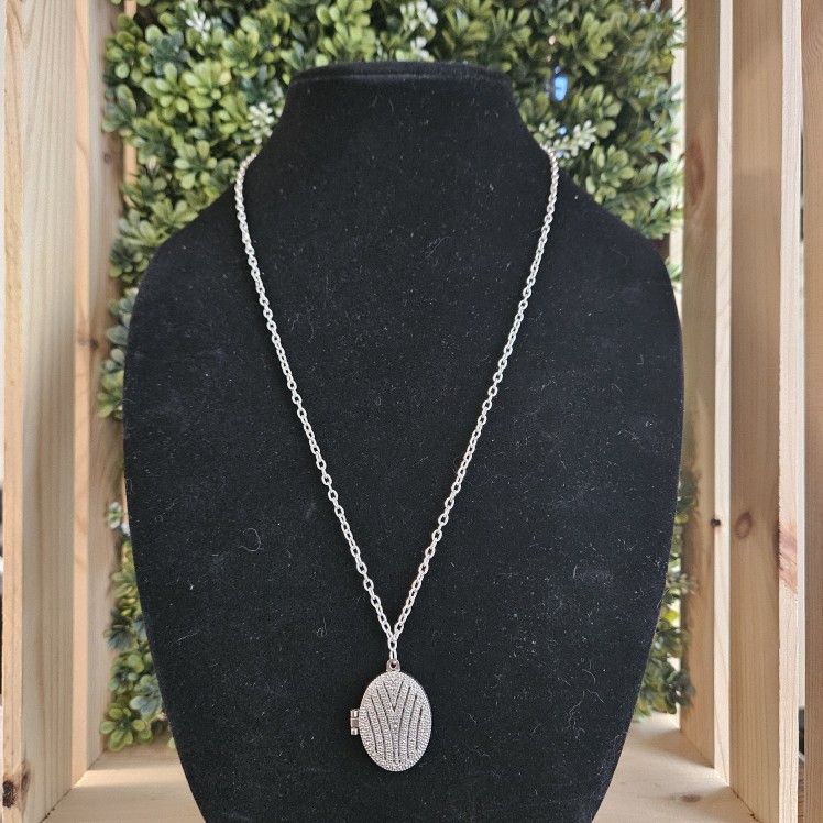 Elegant Silver Locket Necklace