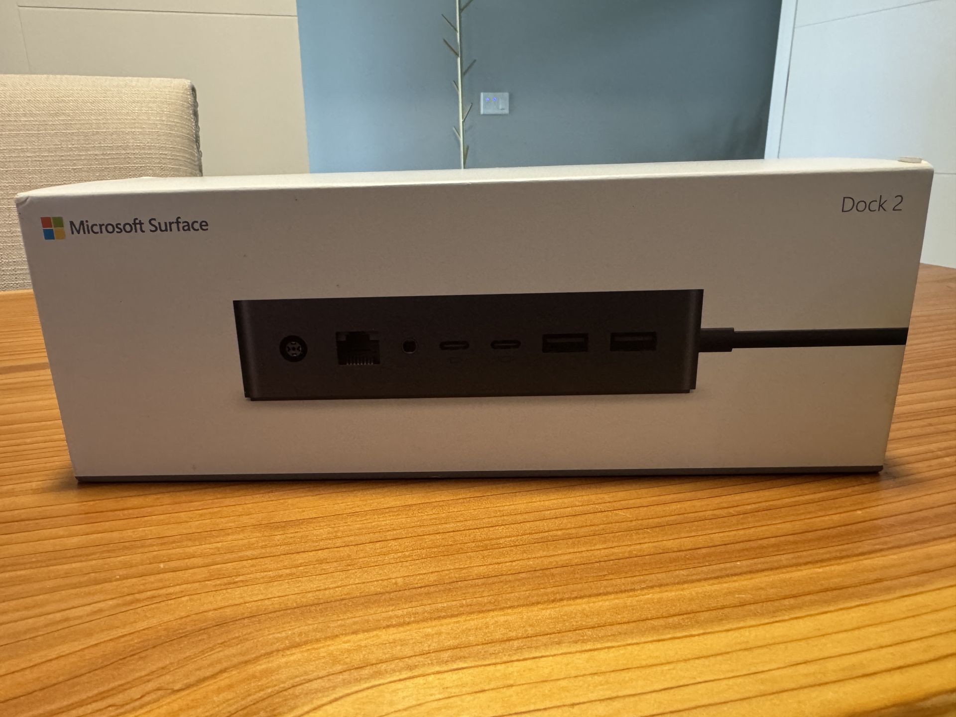 MicroSoft surface dock 2
