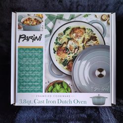 Brand new 3.8 qt cast iron Dutch oven