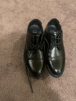 Men’s dress shoes