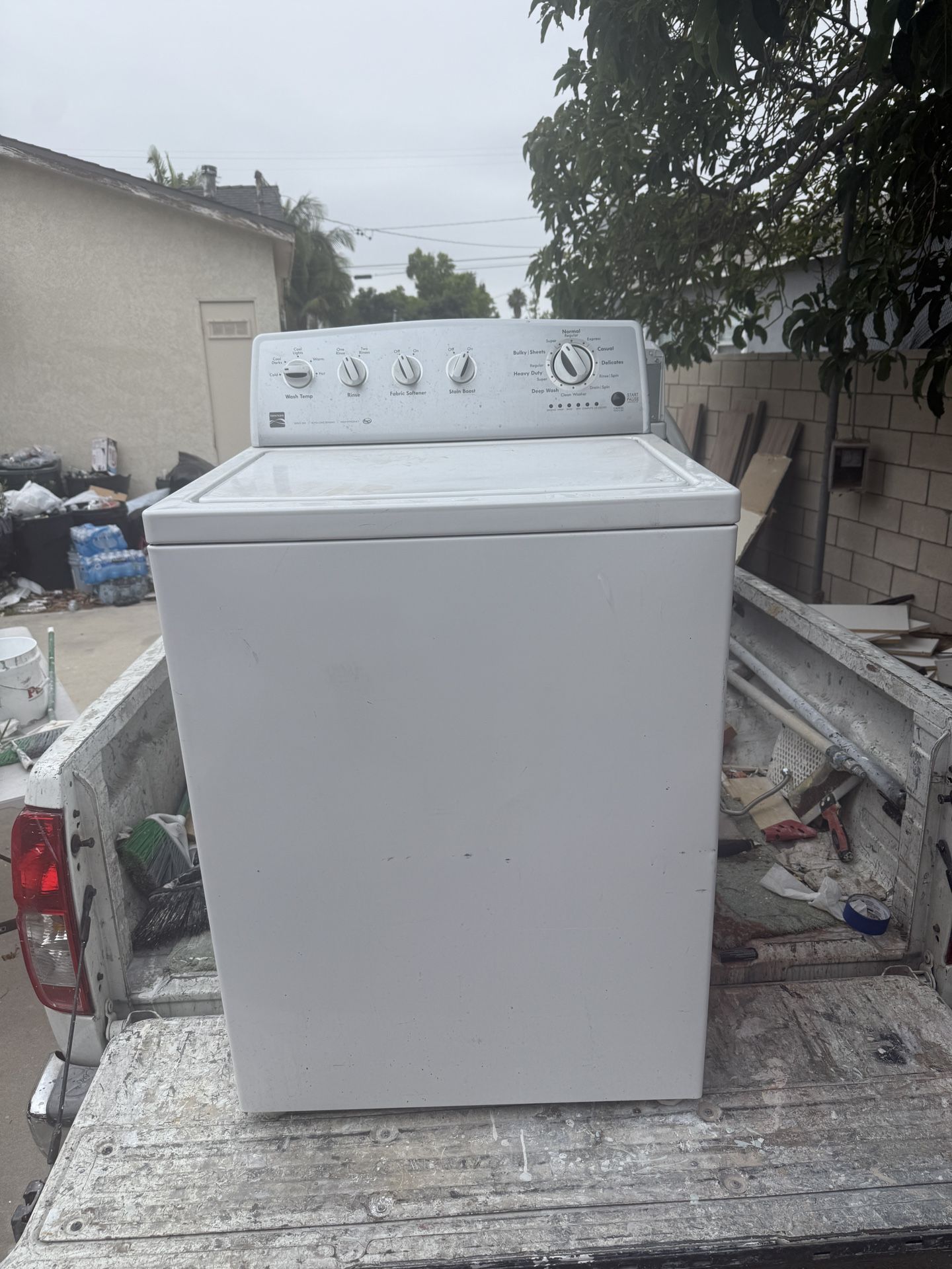 Two Laundry Dryer And Washer