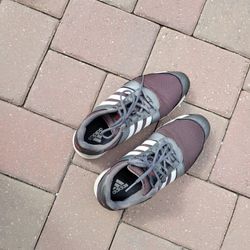 Adidas golf shoes size 9 nice shape