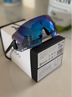 Engo 2 running metrics smart sunglasses