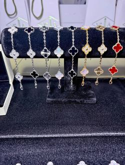 VCA Clover Bracelet