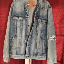 Levi’s Denim Jacket 