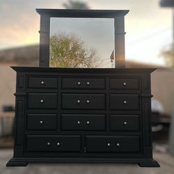 11 drawer dresser