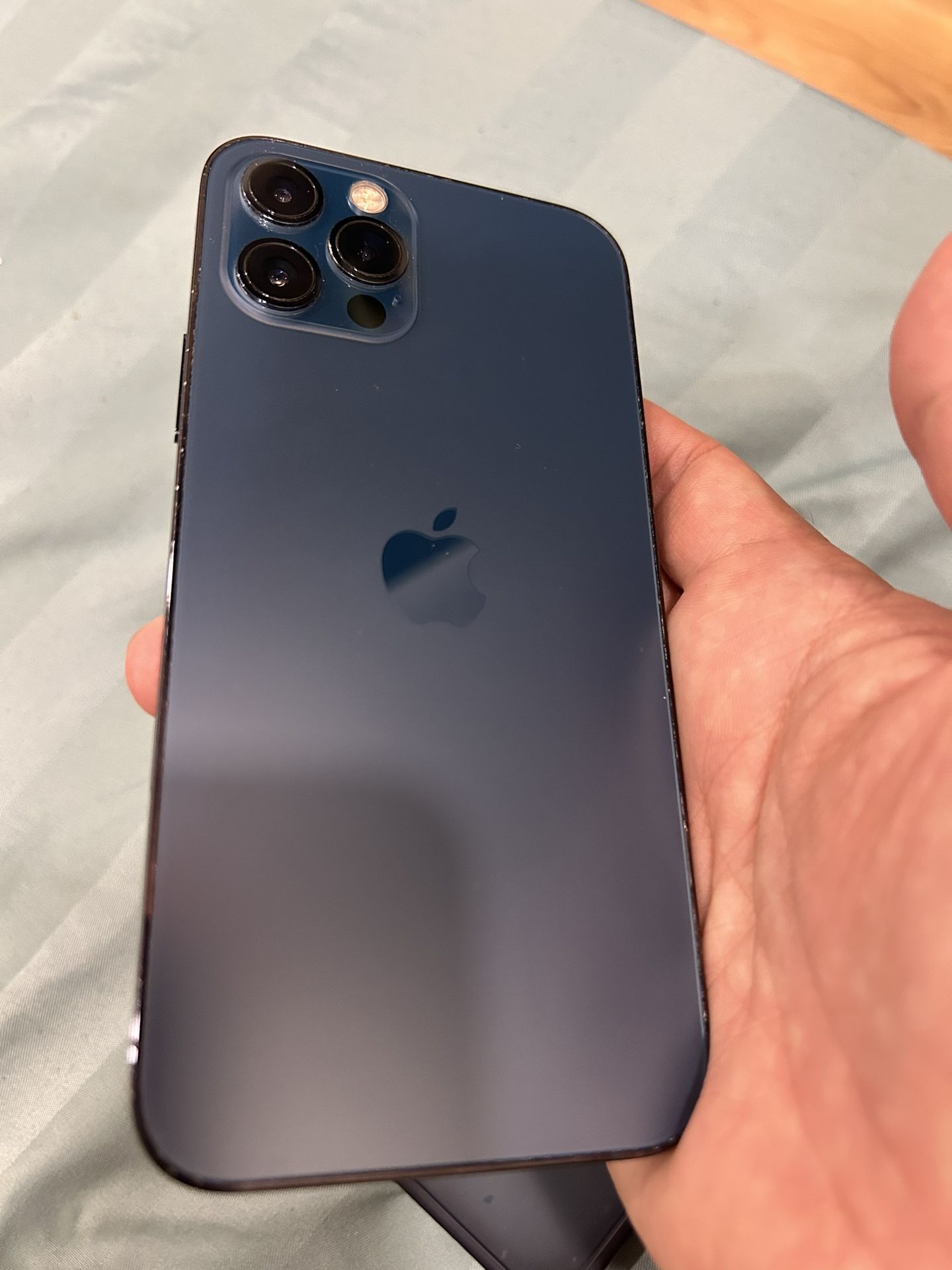 Iphone 12 Pro 256G Unlock $430