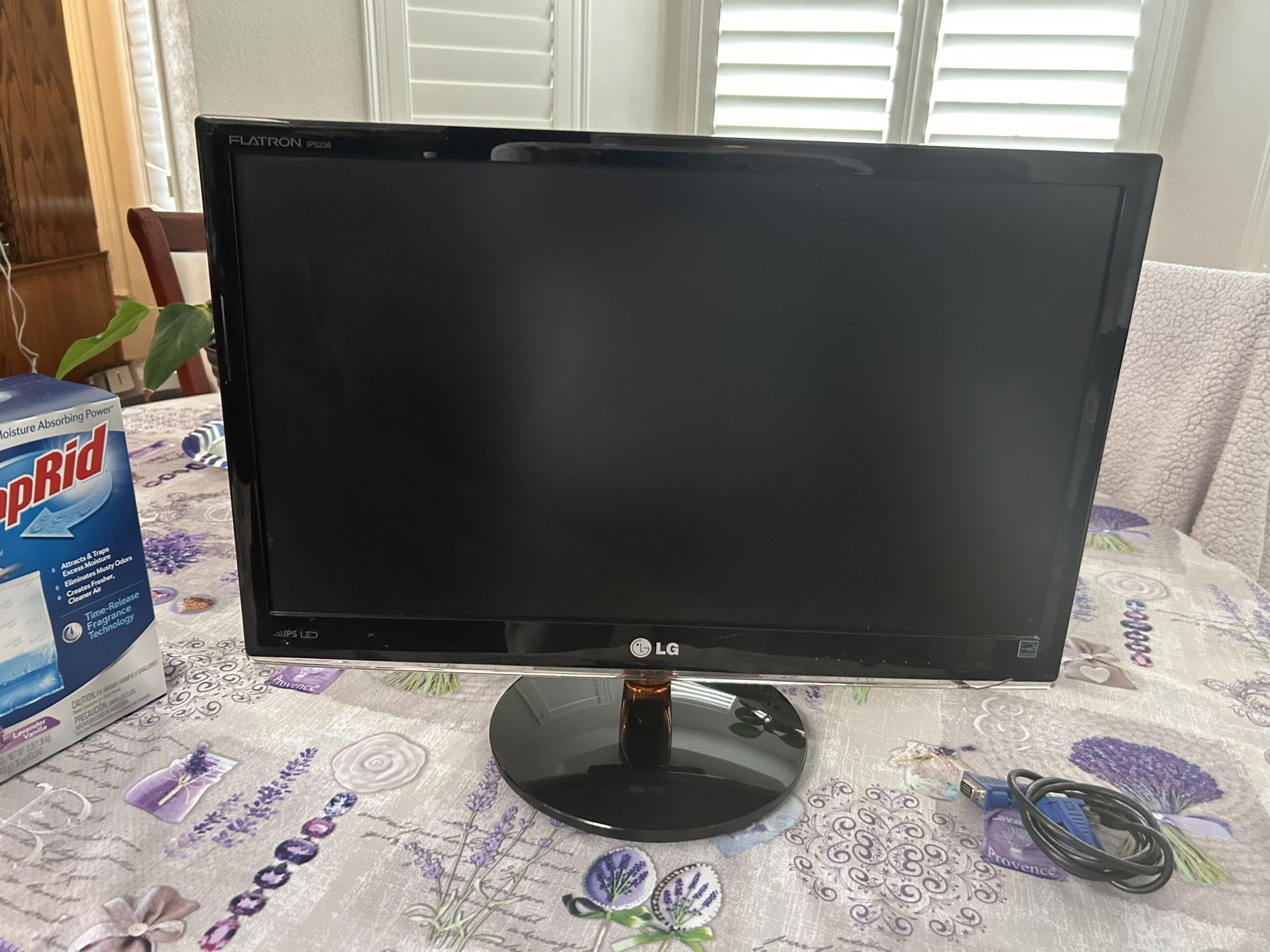 LG 21”monitor