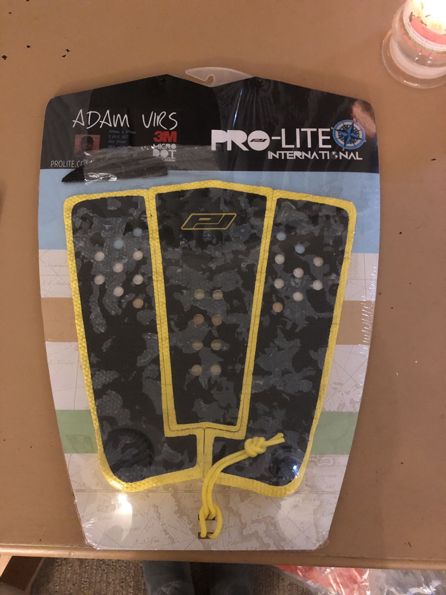 Prolite surfboard traction pad