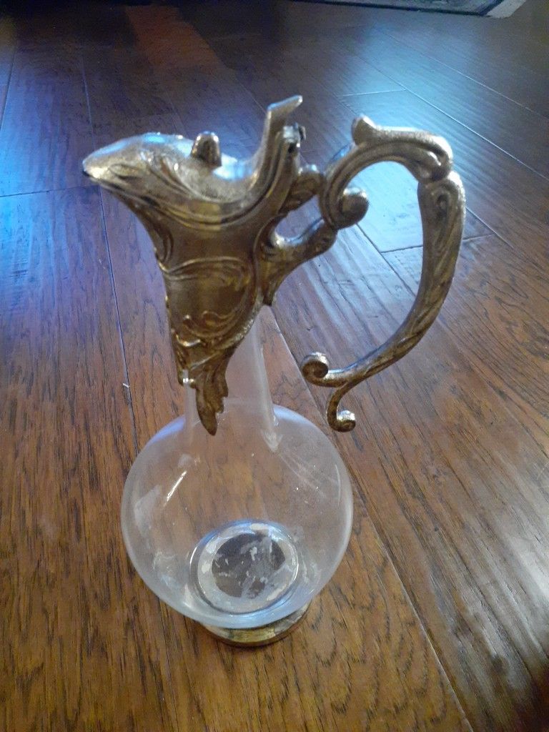 GORGEOUS VTG Ornate Art Nouveau 13" Silver Plated & Glass Wine Decanter.
