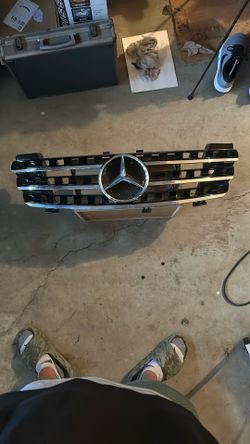 Mercedes ML350 (2013-2015) Front Grill