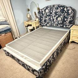 Queen size bed frame and box spring