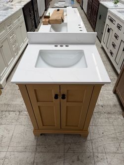 KOHLER Baskin 24 in. Single Sink Light Oak Bath Vanity with Bianco Bella Quartz Top