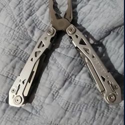 Gerber Suspension NXT 15-N-1 Multi-Tool with Pocket Clip
183
