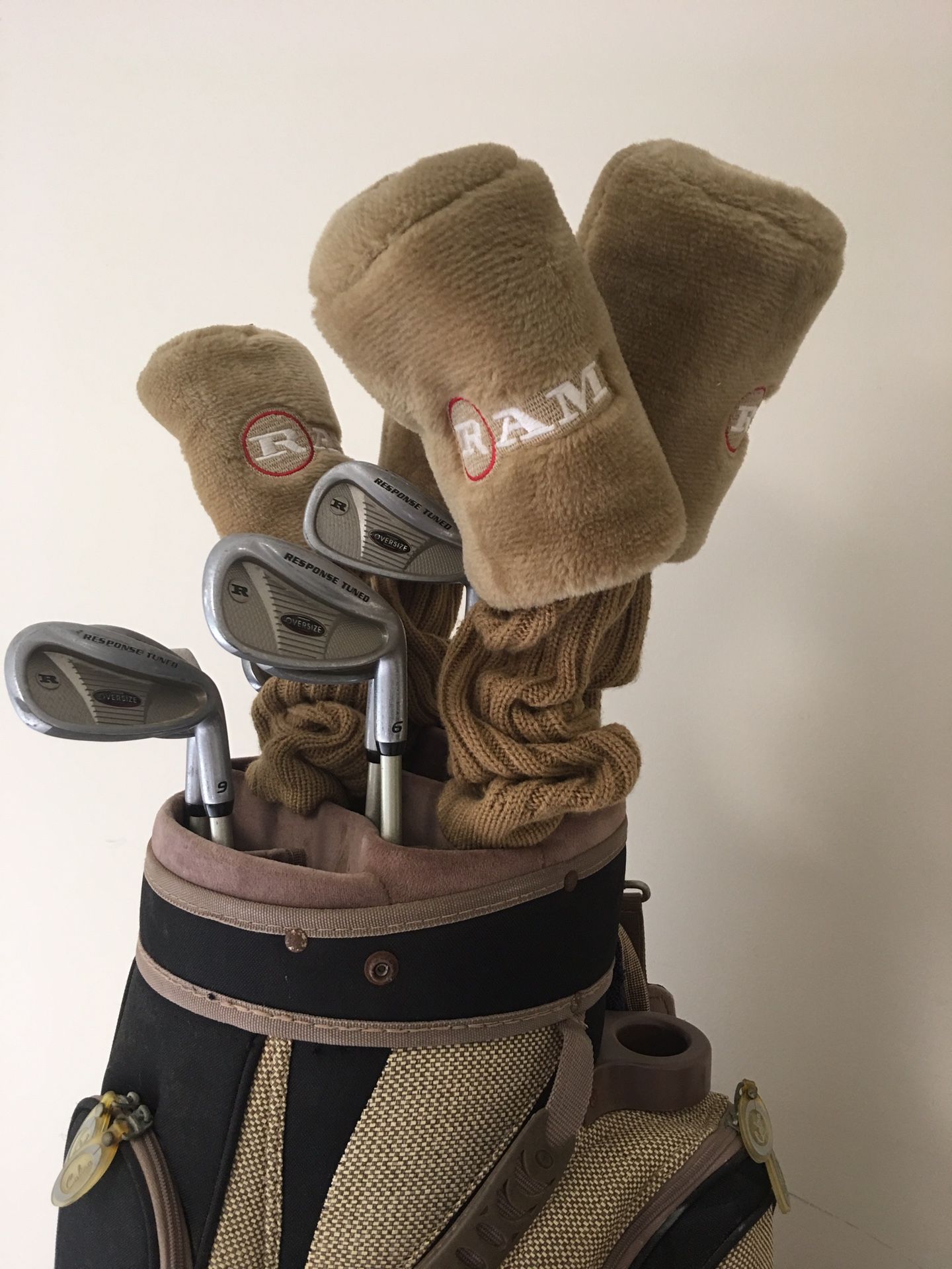 Ladies Ram golf club set and bag