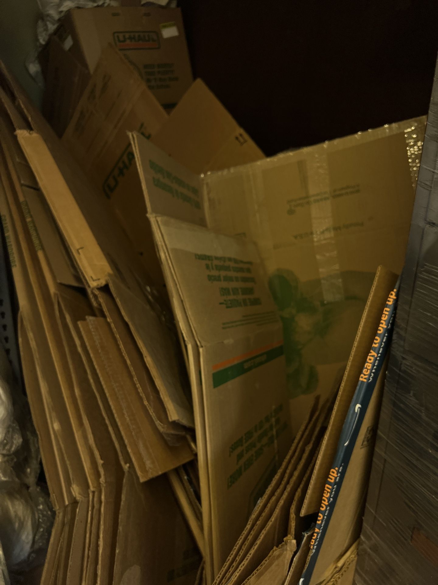 Moving boxes - Assorted Sizes