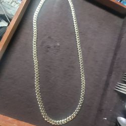 14kt White Gold Cuban Link Chain