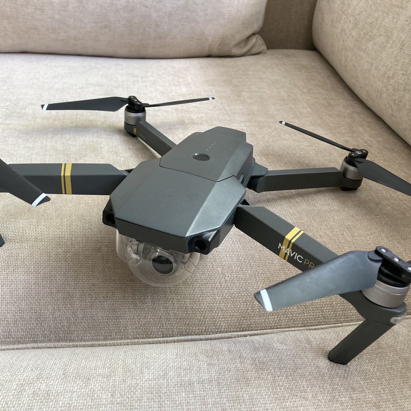 DJI Mavic Pro Drone 4K Quadricopter Model M1P with Extras