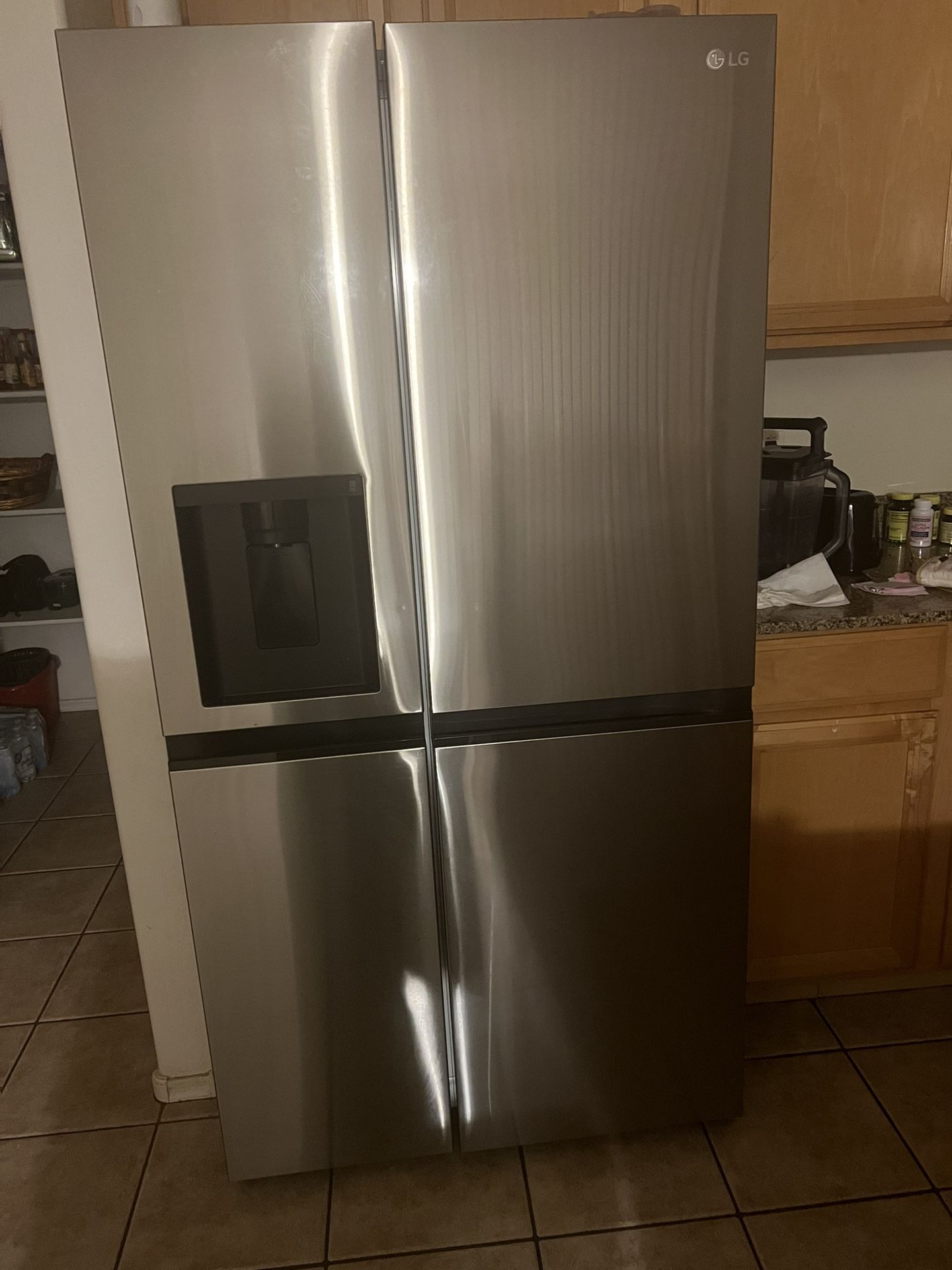 Refrigerator