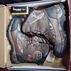 New In Box Northside Thinsulate Ultra Leather Boots Camo  10.5