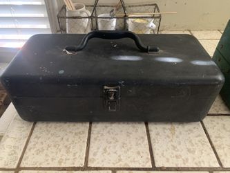 Vintage tackle boxes 2