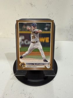 2022 Topps Corbin Burnes Gold /2022 #240 – 0069/2022