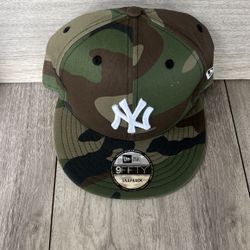 New York Yankees Snapback Hat$35