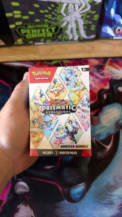 Prismatic Evolutions Booster Bundle