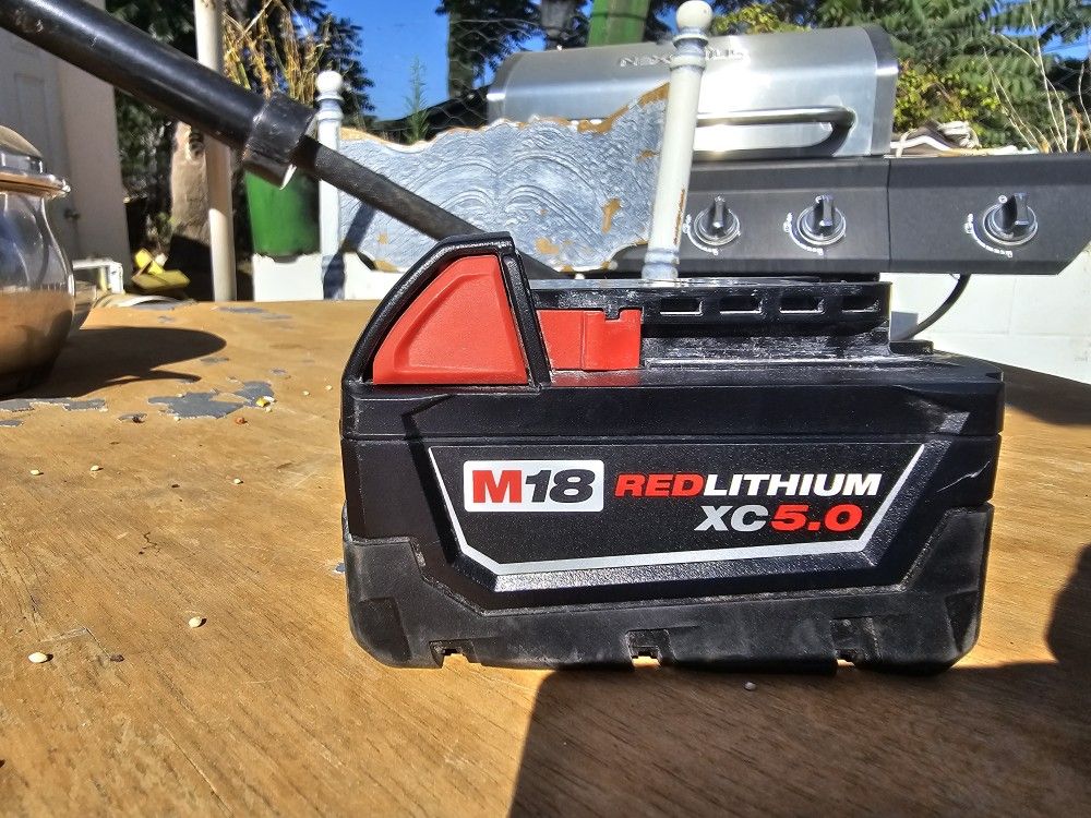 M18 18-Volt 5.0 Ah Lithium-Ion XC Extended Capacity Battery Pack