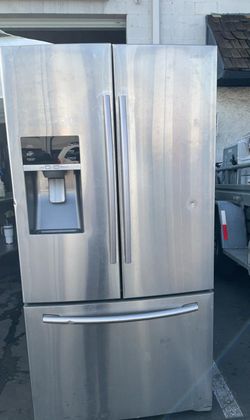 Samsung French Door Stainless Steel Refrigerator
