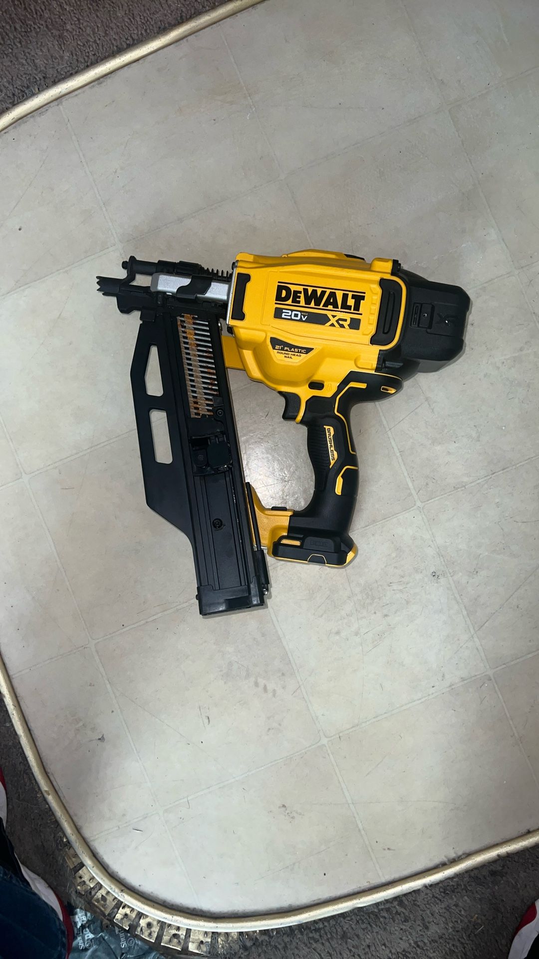 Dewalt 20v Brushless 21* Framing Nailer Like New