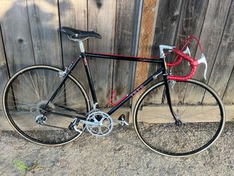 Medium trek road bike 52-53cm