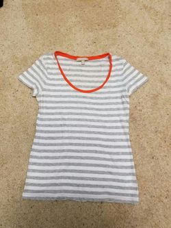 Banana Republic Gray striped T-shirt Sz S