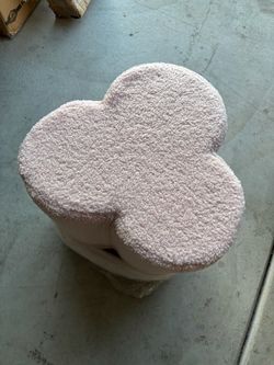 Pink clover ottoman