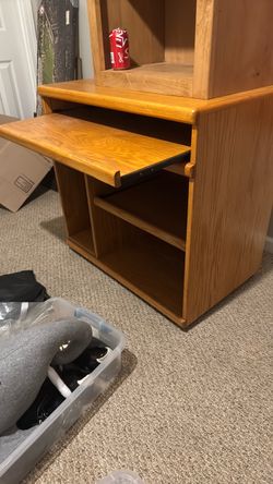 Computer desk