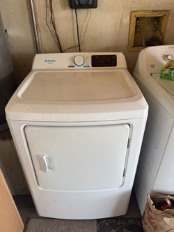 Washer and gas dryer