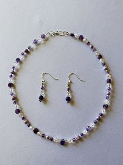 Handmade Women’s Beaded Jewelry Set