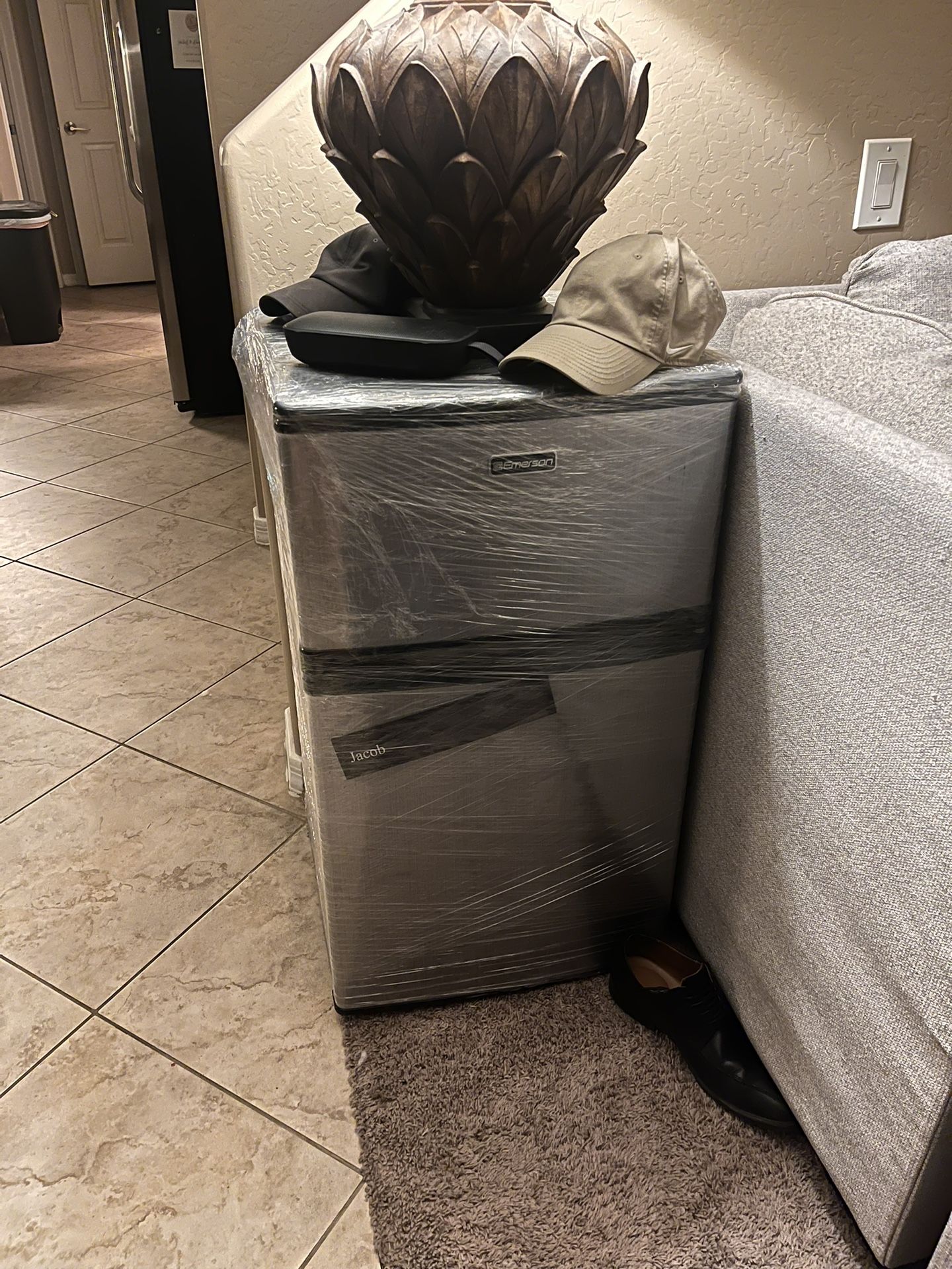Mini Fridge (Emerson- Perfect Condition)