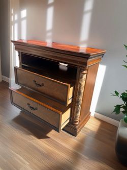 FREE DELIVERY Marble Column Small Dresser – Old World Luxury