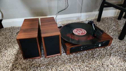 Bluetooth Record Player! BRAND NEW! TRADES WELCOMED