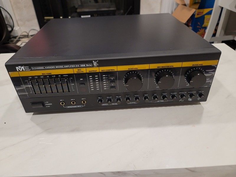 Better Music Builder DX-388 Beta 900Watts Mixing Amplifier