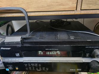 PIONEER RECEIVER ENERGY STAR FREE ROCK SPEAKER